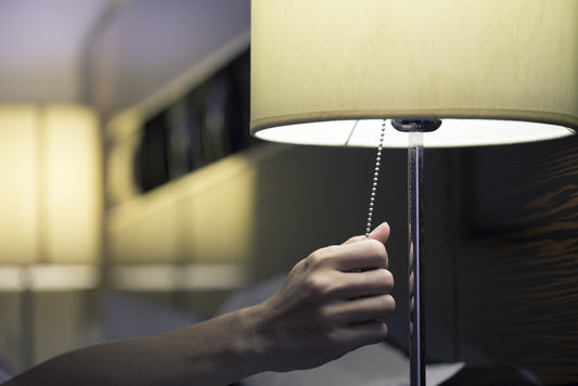 Light VS Sleep - How to improve your sleep with less light
